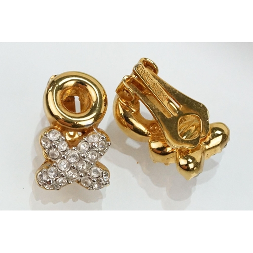 207 - Pair of Swarovski clip on earrings together with a collection of silver jewellery to include a labra... 