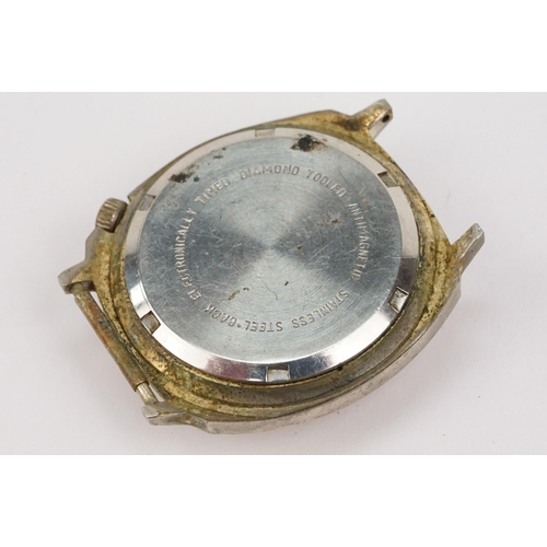 326 - Group of vintage watches to include a 9ct gold cased Rotary wristwatch (hallmarked London 1960), Lav... 