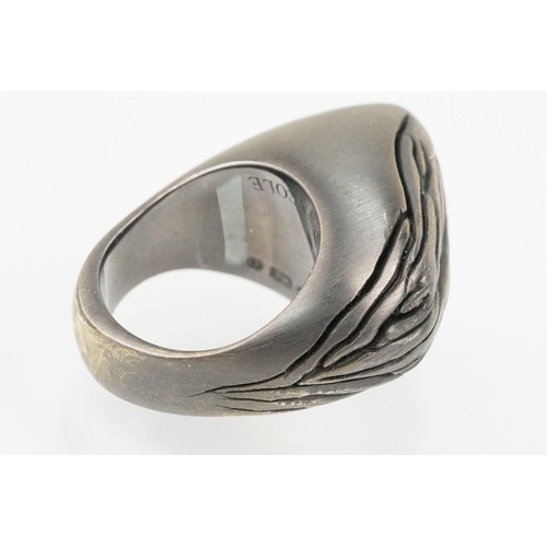 77 - Emefa Cole - ' Cliff ' ring. The ring made in oxidised sterling silver of large organic form. Hallma... 