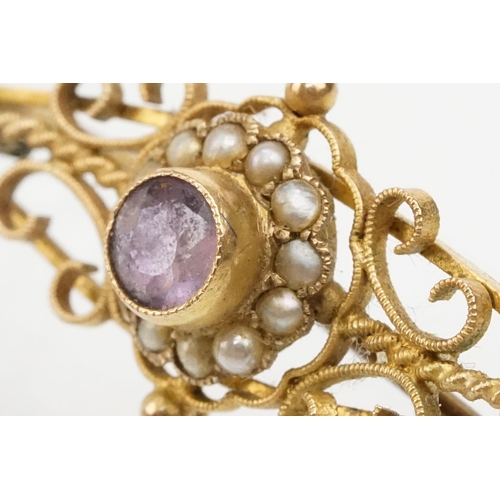 258 - 19th Century Victorian 9ct gold Etruscan revival amethyst brooch (marked 9ct to verso), together wit... 