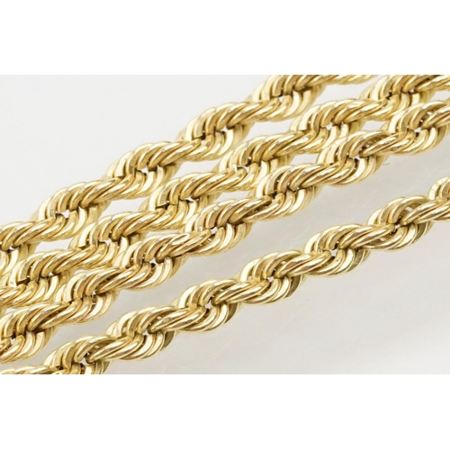 267 - 9ct gold rope twist chain necklace with a spring ring clasp. Hallmarked Sheffield to jump link. Meas... 