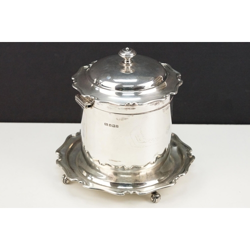 350 - Early 20th Century silver hallmarked biscuit barrel having a pie crust rim and base with finial hand... 