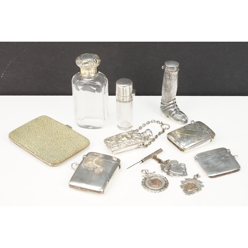 359 - Collection of silver and white metal items to include two silver hallmarked vesta cases, a silver pl... 