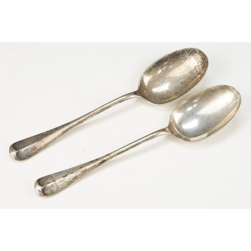 369 - Pair of early 20th Century silver hallmarked spoons with rounded terminals and engraved crests to ha... 