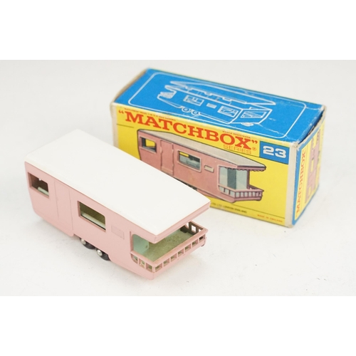 101 - 10 Boxed Matchbox 75 Series diecast models to include 39 Ford Tractor, 38 Honda M/Cycle & Trailer, 3... 