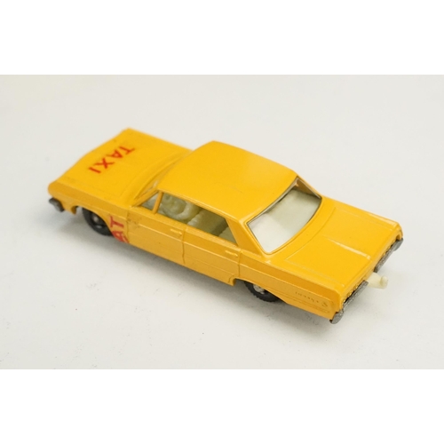 105 - 18 Boxed Matchbox 75 Series diecast models to include 7 Ford Anglia, 6 Euclid Quarry Truck, 2 x 53 M... 