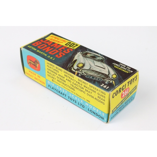 13 - Boxed Corgi 261 James Bond 007 Aston Martin DB5 diecast model, with 2 x ejector henchmen figures, se... 