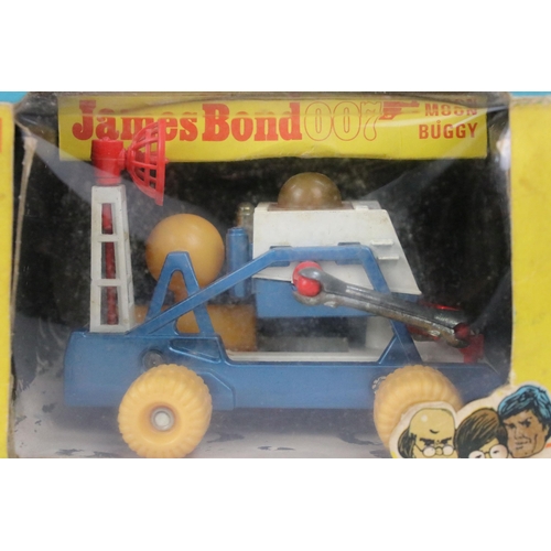 23 - Boxed Corgi 811 James Bond 007 Moon Buggy from 'Diamonds Are Forever' diecast model, diecast vg with... 