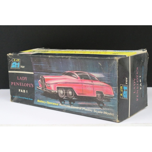 3 - Boxed AJ Rosenthal 21 Thunderbirds Lady Penelope's Fab 1 remote operated battery operated model with... 