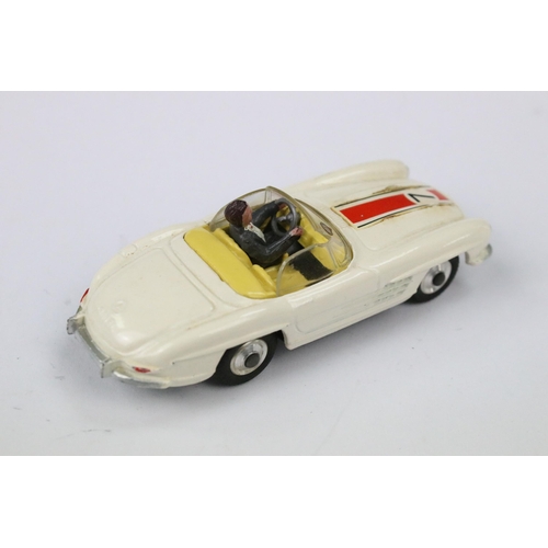 35 - Two boxed Corgi diecast models to include 215S Ford Thunderbird Open Sports in red, with driver (a f... 