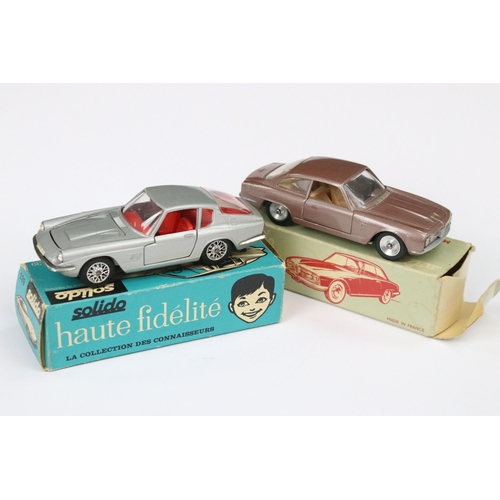 57 - Two boxed Solido diecast models to include La Collection Haute Fidelite 139 Maserati 3.5l in silver ... 