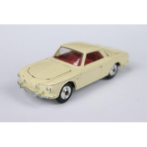 88 - Four boxed Corgi diecast models to include 436 Citroen Safari 1D19 in yellow, 210S Citroen DS in red... 