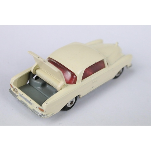 88 - Four boxed Corgi diecast models to include 436 Citroen Safari 1D19 in yellow, 210S Citroen DS in red... 