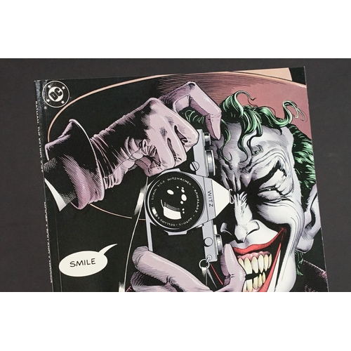 386 - Comics - Two DC comic books to include Batman The Killing Joke comic book by Alan Moore Brian Bollan... 