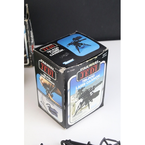 430 - Star Wars - Three boxed Return Of The Jedi accessories and vehicles to include Kenner Ewok Combat Gl... 