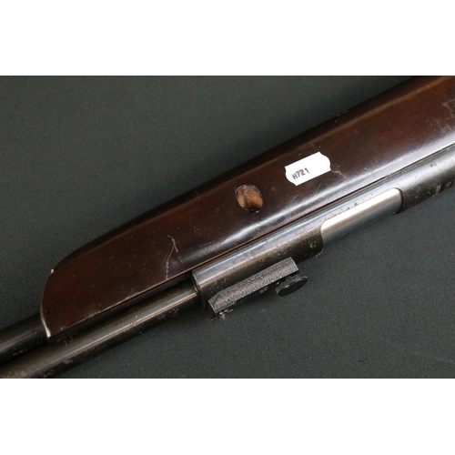 169A - A vintage SMK XS38 .22 air rifle.