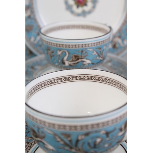 19 - Wedgwood Florentine turquoise part tea set featuring mythical creatures, fruit and scroll pattern to... 