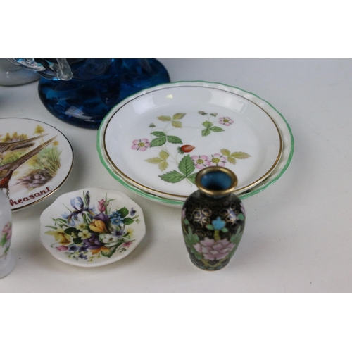 48A - Coalport ceramic rose posey together with smaller Royal Adderley and Royal Doulton examples along wi... 