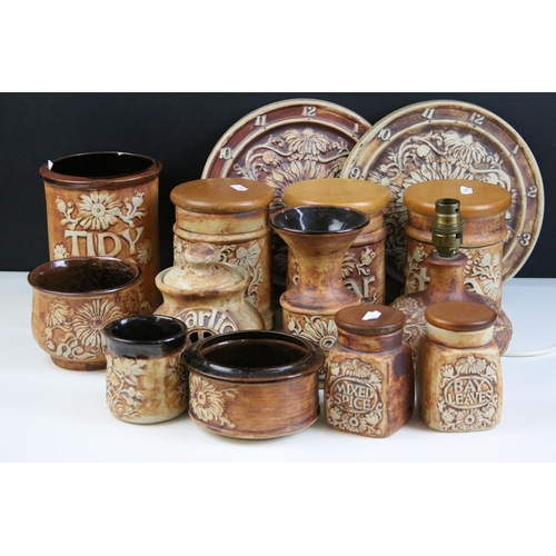 59 - Quantity of Quantock stoneware items to include garlic pot, bay leaves jar, mixed spices jar, floral... 