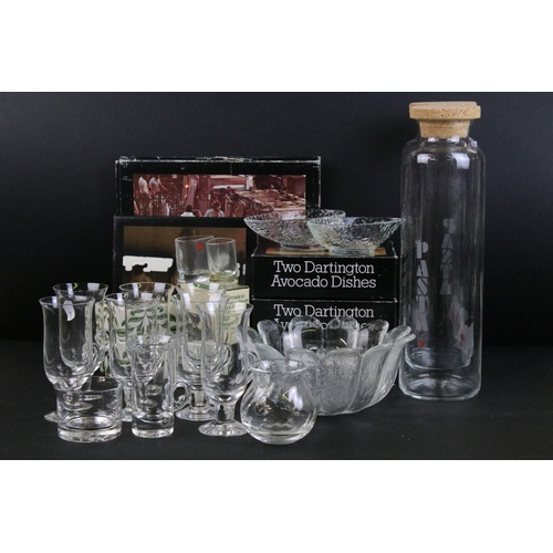 62 - Dartington crystal collection to include six avocado dishes, seven Irish coffee glasses, eight Frank... 