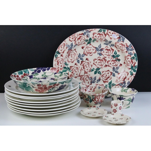 64 - Early Emma Bridgewater hand decorated Sponge Ware in fruit, rose and floral prints comprising of  la... 