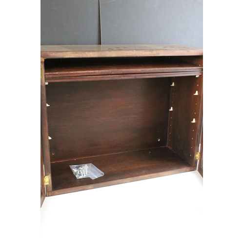 208 - Glazed wall display cabinet with adjustable shelves, H 40cm, W 50cm D 19.5cm