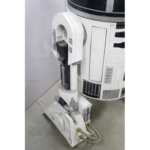 10 - Star Wars - Full Size replica Star Wars R2-D2, scratch built model, made from fibreglass material, w... 