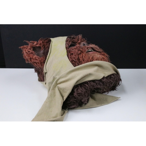 4 - Star Wars - Two Ewok heads / masks made from silicone material with fur exterior with head shawls, w... 