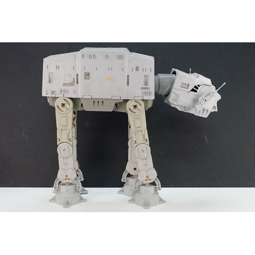 509 - Star Wars - Three Star Wars vehicles featuring AT-AT 