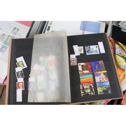 301 - Large collection of stamps and first day covers to include 1999 Royal Mail mint stamp book, two Cana... 