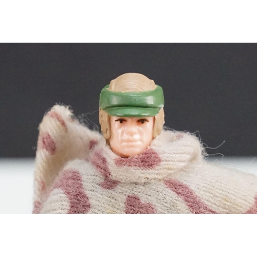 491 - Star Wars - Original Last 17 Luke Skywalker (in Battle Poncho) with accessories in vg condition