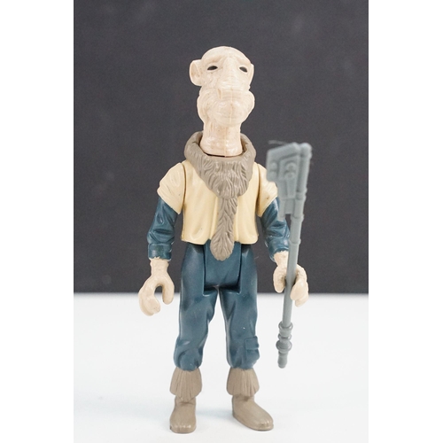 494 - Star Wars - Original Last 17 Yak Face figure in vg condition with weapon accessory