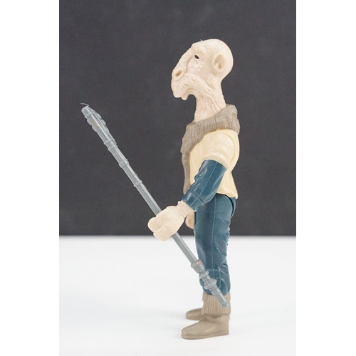 494 - Star Wars - Original Last 17 Yak Face figure in vg condition with weapon accessory