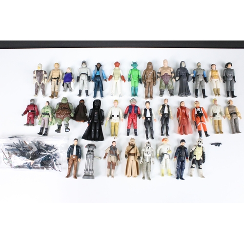 17 - Star Wars - 91 Original Star Wars figures featuring Stormtrooper, Hammerhead, Squid Head, Chewbacca,... 