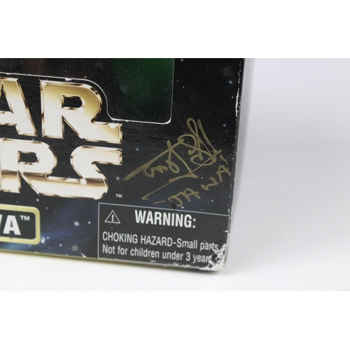 89 - Star Wars Autograph - Two boxed Kenner Star Wars Action Collection figures signed by the actors to i... 