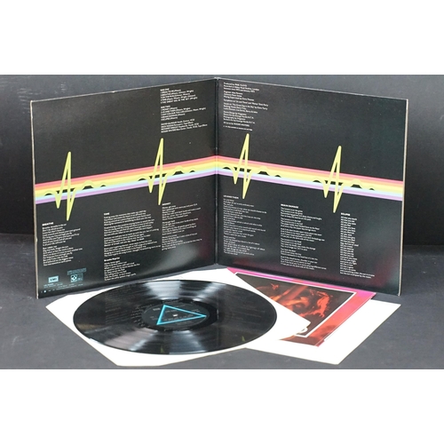 118 - Vinyl - 6 Pink Floyd LPs to include Dark Side Of The Moon (2 posters, A10/B9), Animals, Wish You Wer... 