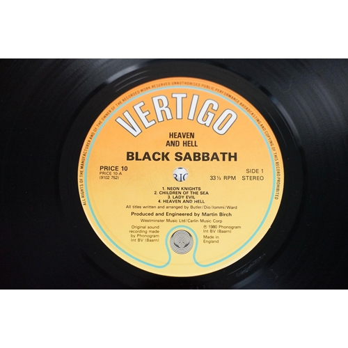 132 - Vinyl - 4 Black Sabbath LPs to include Master Of Reality (embossed boxed sleeve, vertigo swirl inner... 