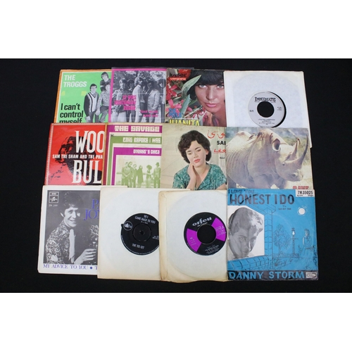 236 - Vinyl - Over 50 Psych / Mod / Beat / Rock and Pop foreign pressing singles and EP’s to include: The ... 