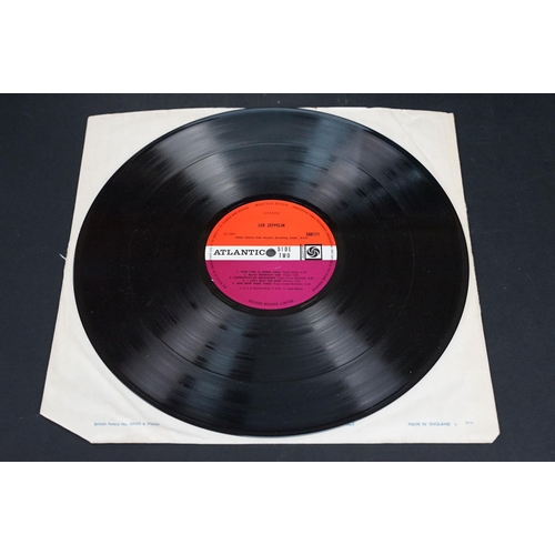 4 - Vinyl - Led Zeppelin self titled LP on Atlantic Records 588171, UK pressing, plum labels, A1/B1 matr... 