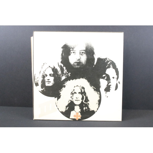 80 - Vinyl - 2 Led Zeppelin LPs to include II (588198, plum Atlantic labels, Killing Floor credit) Vg, II... 