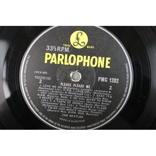 74 - Vinyl - 6 The Beatles albums to include: Please Please Me (Parlophone - PMC 1202, Yellow Parlophone ... 