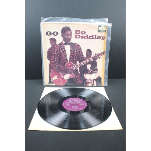 77 - Vinyl - 2 Rock ’N’ Roll albums to include: Bo Diddley – Go Bo Diddley (London Records – HA-M 2230, o... 