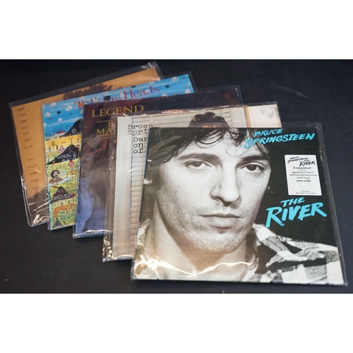 363 - Vinyl - Over 100 Rock & Pop LPs to include The Who, Pink Floyd x 2 (DSOTM & The Wall), Rod Stewart (... 