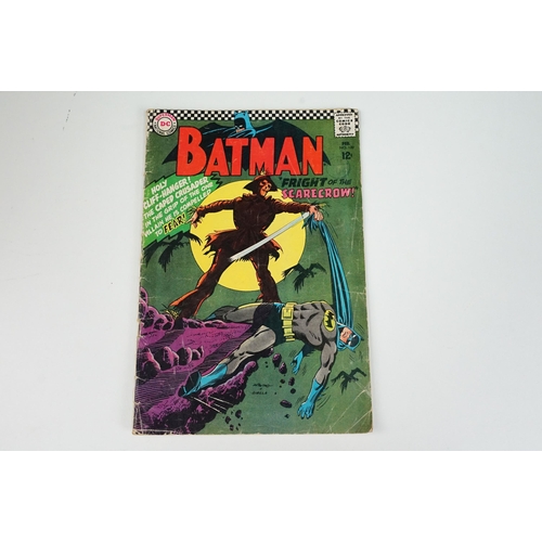 511 - Comics - 10 Comic books featuring Batman issue 189, Detective Comics issue 358, Superman's Pal Jimmy... 