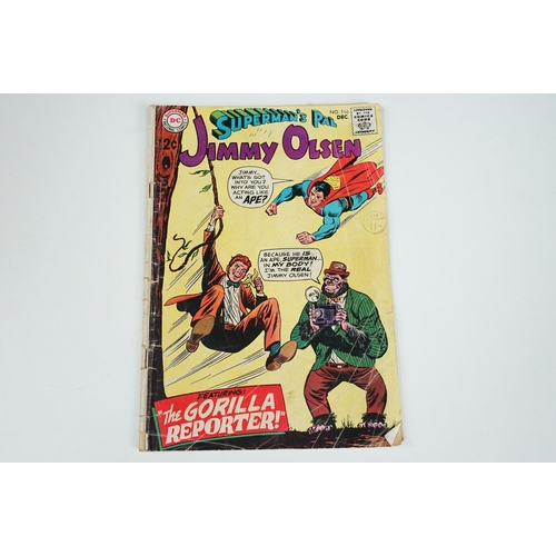 511 - Comics - 10 Comic books featuring Batman issue 189, Detective Comics issue 358, Superman's Pal Jimmy... 