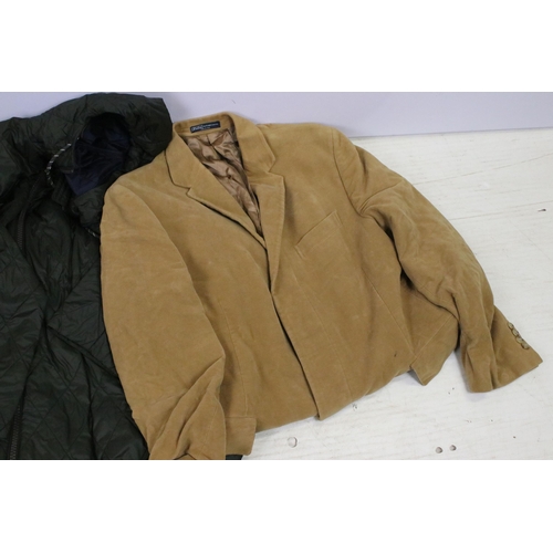 423 - Collection of  coats and jackets to include men's Polo by Ralph Lauren padded winter coat size Large... 