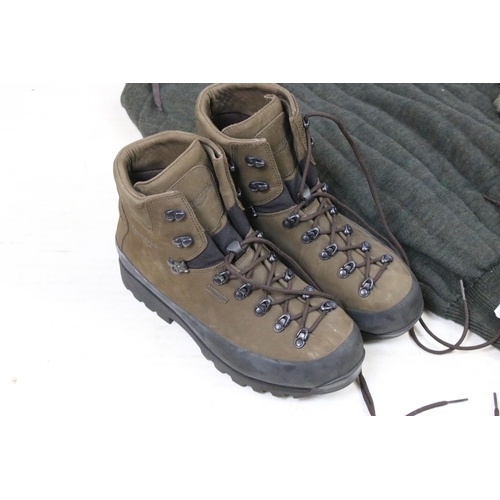 445A - Le Chameau Goretex lace up boots size 9, Kenetrek boots size 10, Tribord grip shoes size 8.5/9.5, Ja... 