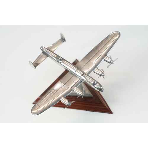 431 - Collection of aviation memorabilia to include a 100th Wright brothers anniversary flight teddy, Corg... 