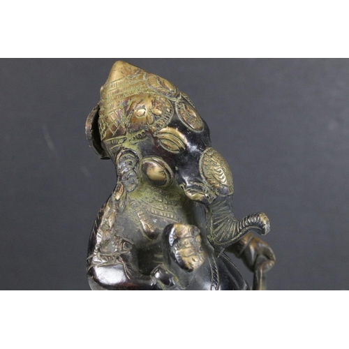 129 - Ganesha brass antique statue god holding a pot with mouse, H 21cm