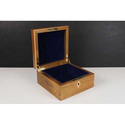 139 - Linley burr inlay jewellery box with engraved A.R.K initials to topside plaque, lockable with key, H... 